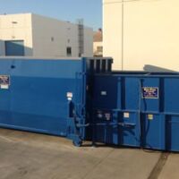 Used/reconditioned compactors and containers