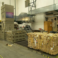 Used-Reconditioned Baler w/Conveyor